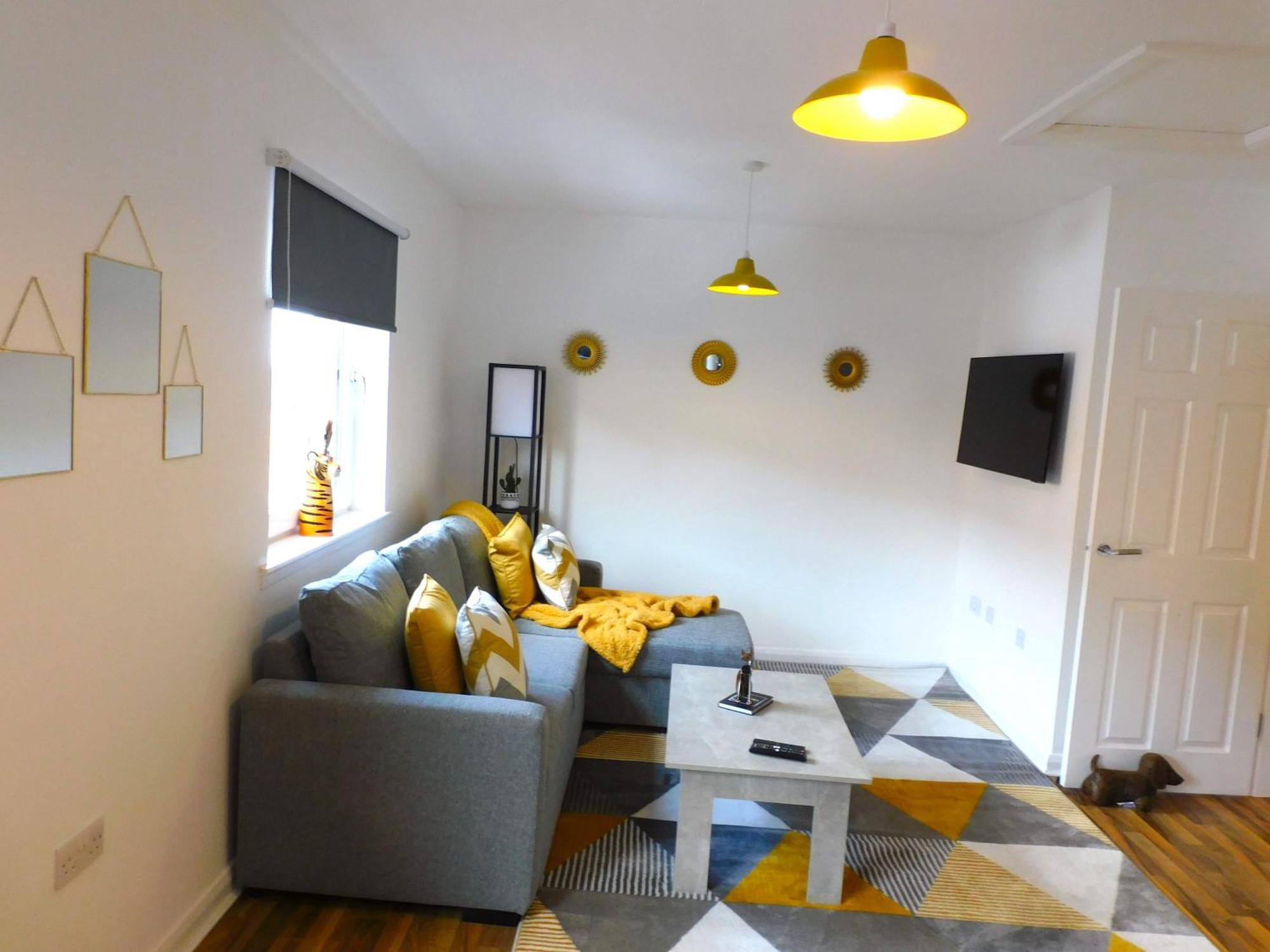 Newly Refurbished 1 Bed Apt In Hamilton Close To Station And Local Amenities Exterior foto