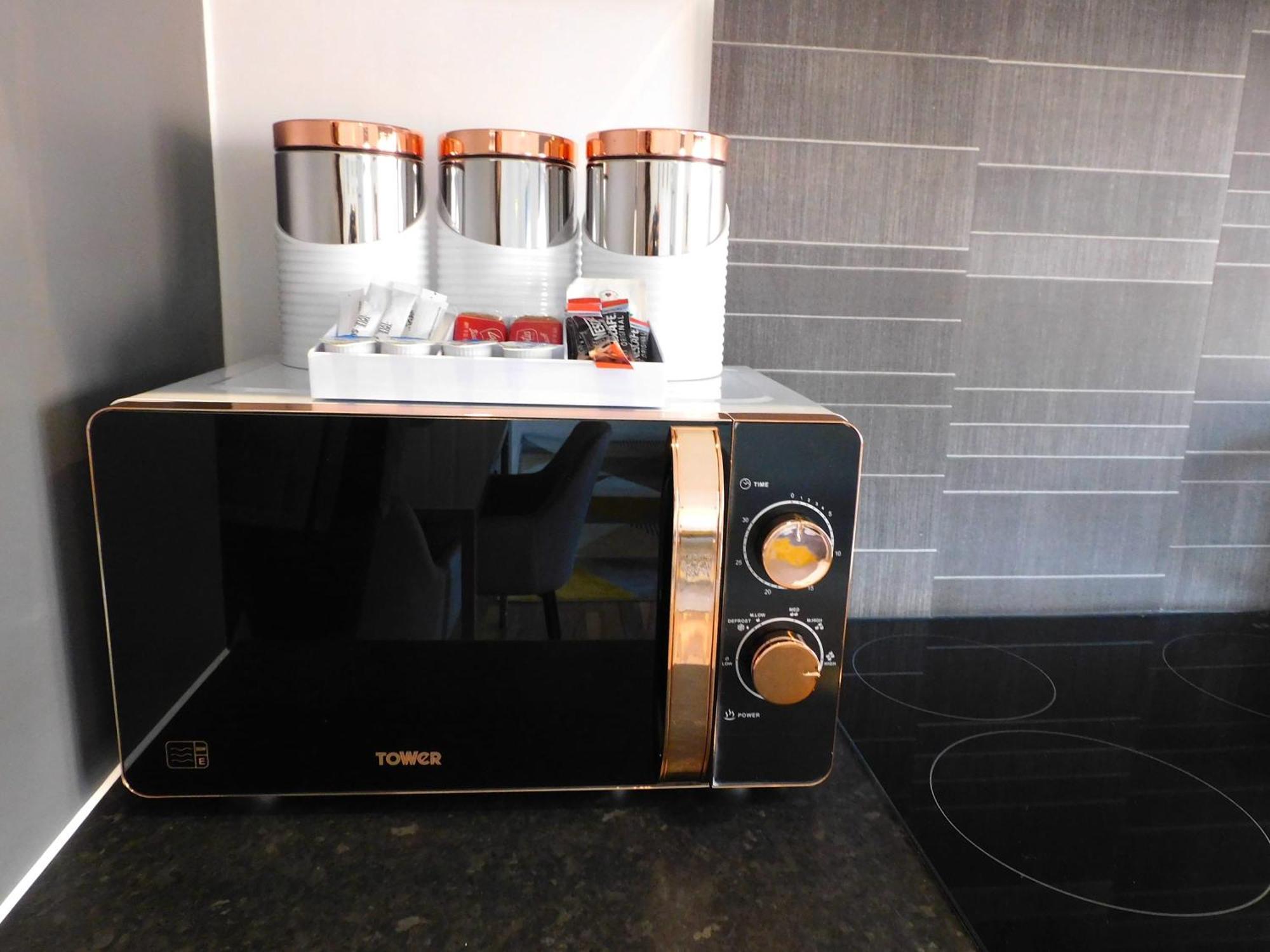 Newly Refurbished 1 Bed Apt In Hamilton Close To Station And Local Amenities Exterior foto