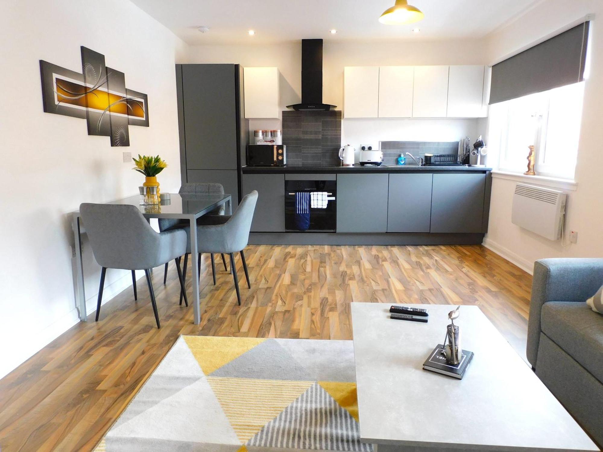 Newly Refurbished 1 Bed Apt In Hamilton Close To Station And Local Amenities Exterior foto